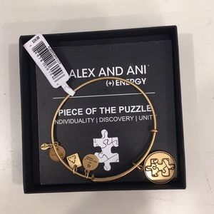 The “Piece of the puzzle” bangle bracelet